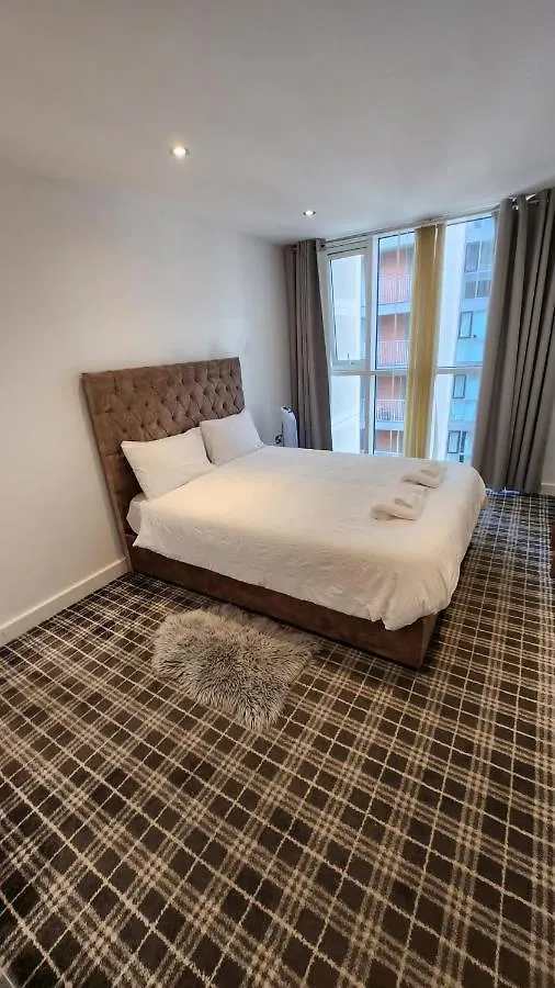 Luxury 2 Bed Apartment Excel London 0*,  United Kingdom