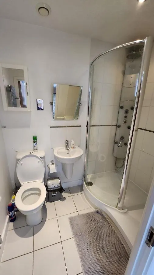 Luxury 2 Bed Apartment Excel London United Kingdom